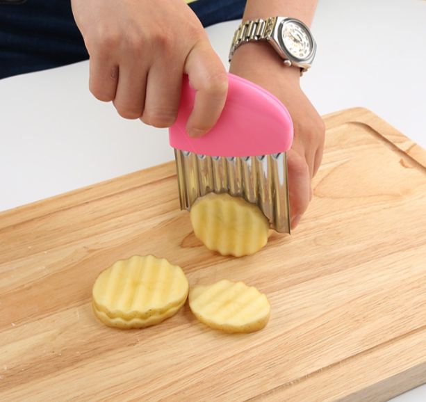 Picture of Stainless Steel French Fries macker/Potato Chips Making Peeler Fruit Vegetable Tool Kitchen Gadgets Accessories - Multicolor