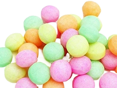 Picture of 34 pcs Color Naphthalene with Fragrance For use in drawers, trunks chests end storage area's to protect clothes