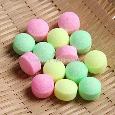 Picture of 34 pcs Color Naphthalene with Fragrance For use in drawers, trunks chests end storage area's to protect clothes