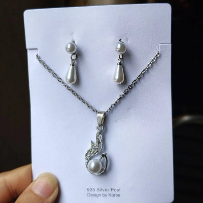 Picture of Korean Pearl Jewelry Set