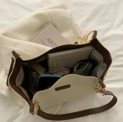 Picture of Signature Classic shoulder women's tote bags(maroon)