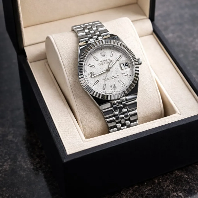 Picture of ROLEX Honeycomb Dial Ladies Watch