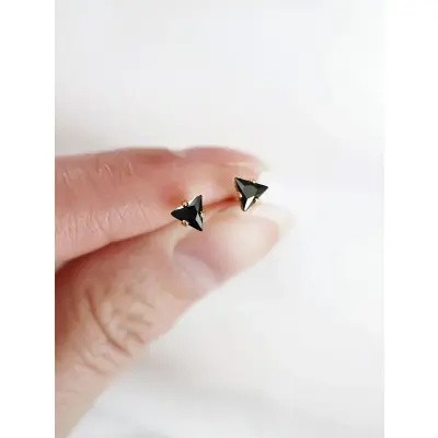 Picture of tiny crystal triangle earrings | black Nose pin