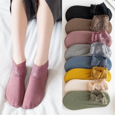 Picture of 1 Pairs Velvet Warm Thick Casual Socks Low Tube Lace Hollow Anti-slip Sock Floor Socks Autumn Winter For Women Gifts - Multicolor