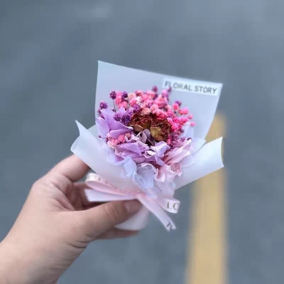 Picture of Mini bouquet dried flower gift for girls women - Multicolor