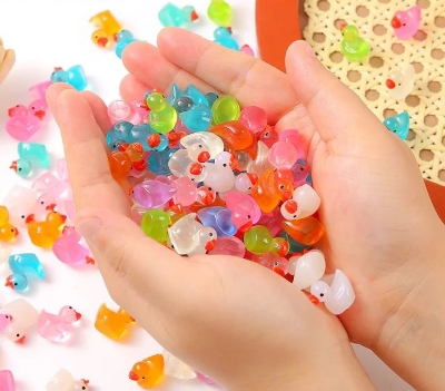 Picture of 10PCS Luminous Mini Ducks,Resin Duck Figurines Ornament,Home Decor Glow In The Dark,Moss Microlandscape Garden Decorate - Multicolor