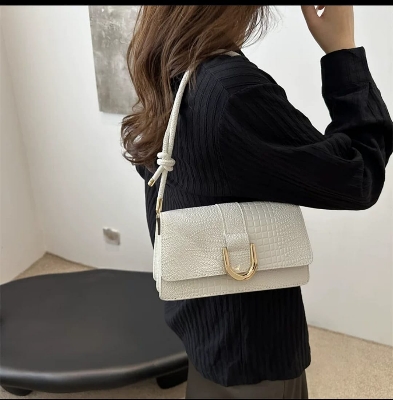 Picture of Texture PU Leather Crocodile Pattern Shoulder Bag For Gifts, Fashion Rope Strap Crossbody Bags For Women Designer Handbags