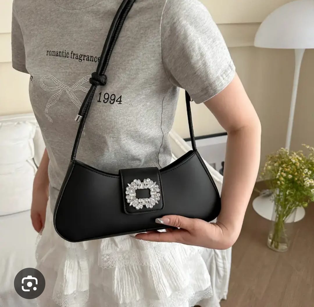 Picture of Trendy Knot Handle Stone Boat Shape Shoulder Bag