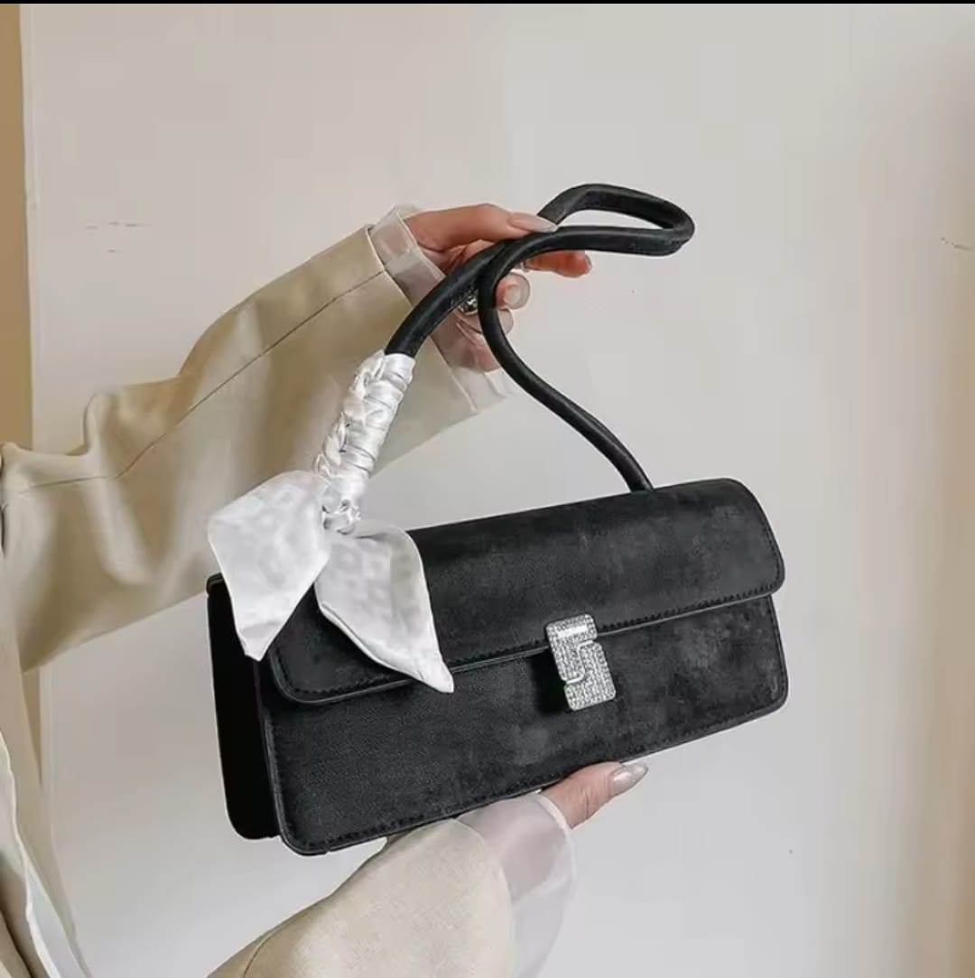 Picture of Long Shape New Underarm Stone Bag For Women Popular Design Fashion Bag Versatile