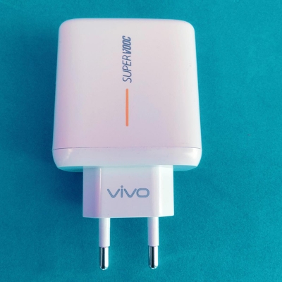 Picture of 18W VOOC Charger Adaptor Use For Any USB Chaging Cable Port-White