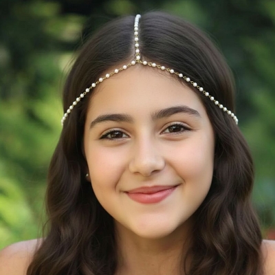 Picture of Pearl Tikli Head Pearl Chain Head Jewellery - Off White