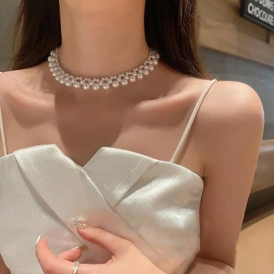 Picture of Choker Pearl Necklace Off White - Off White