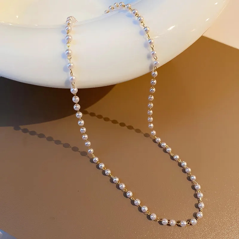 Picture of Understated -Craftsmanship and Trendy -4 mm Layer Pearl Necklace Off White Pearl- Progressively Better Preferble - Low Hassle and Maintanance - Off White