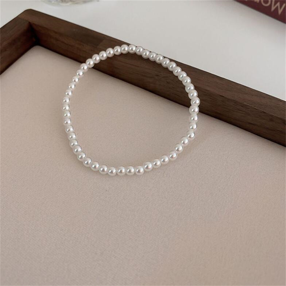 Picture of Elegant Elastic White Pearl Bracelet for Women and Men - Wedding or Banquet Use - Off White