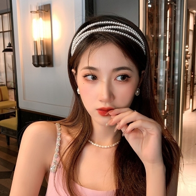 Picture of 3 Layer Pearl Hair Band Women's Super Immortal French Romantic New Wash Face High Head Press Hair Clip Headwear - White