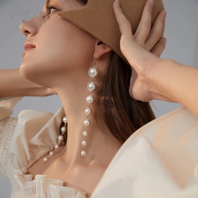 Picture of Long Fringe Drop Earrings for Women, Retro Holiday Style with Simulated Pearls and Zinc Alloy - White