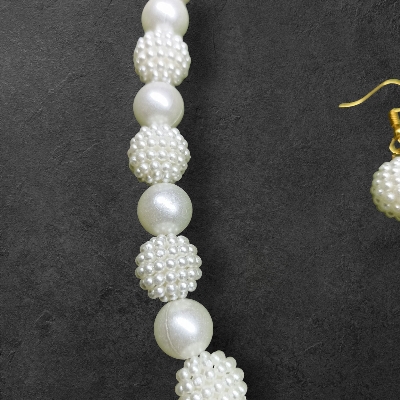 Picture of Sharee Dress Women Girls Special Pearl Necklace Jewellery New Design Blouses Necklace Bengali With Earrings Sari Shari Saharee Jewellery set 2 in 1 - White