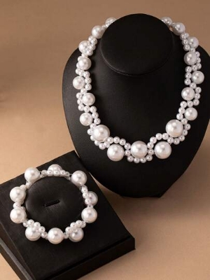 Picture of Elegant Pearl Necklace And Bracelet Set Suitable For Women To Wear On Wedding Season, Party, Mother's Day As Gift To Mom. - Off White