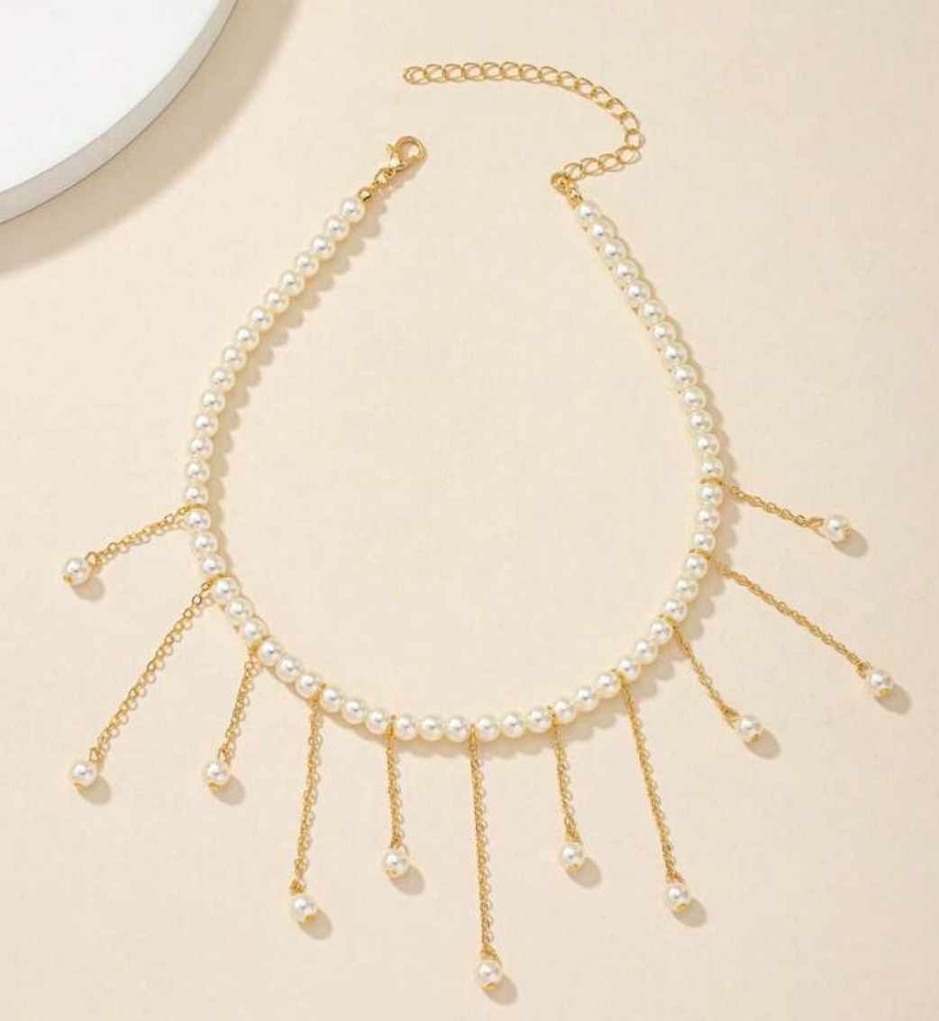 Picture of 1pc Fashion Faux Pearl Tassel Pendant Faux Pearl Choker Necklace For Women, Suitable For Party, Daily Wear And Holidays - Antique White