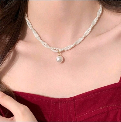 Picture of 1pc Women Vintage Wrapped Double Layer Pearl Necklace, Elegant Small Designer Collarbone Necklace. Double Layer French Retro Pearl Chain Collarbone Necklace, Minimalist Versatile Pendant Necklace, Christmas, Thanksgiving, Valentine's Day Gift Valentines - Off White