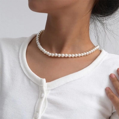 Picture of Simple Pearl Necklace For Girls And Women Wearing At Wedding Occasion Party Dating Travelling Tenoor Special - Multi