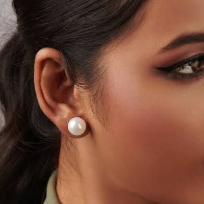 Picture of Pearl Stud Earring For Female Fashion Women Party Sharee Sexy Attractive Earrings - Multi