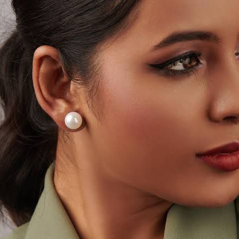 Picture of Pearl Stud Earring For Female Fashion Women Party Sharee Sexy Attractive Earrings - Multi
