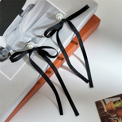 Picture of Korean Elegant Ribbon Bow Drop Earrings Fashion Charm Imitation Pearl Earrings Women's Romantic Wedding Party Jewelry Tenoor Special - Multi