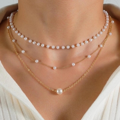 Picture of 3 Layer Pearl Necklace Off White Pearl - Multi