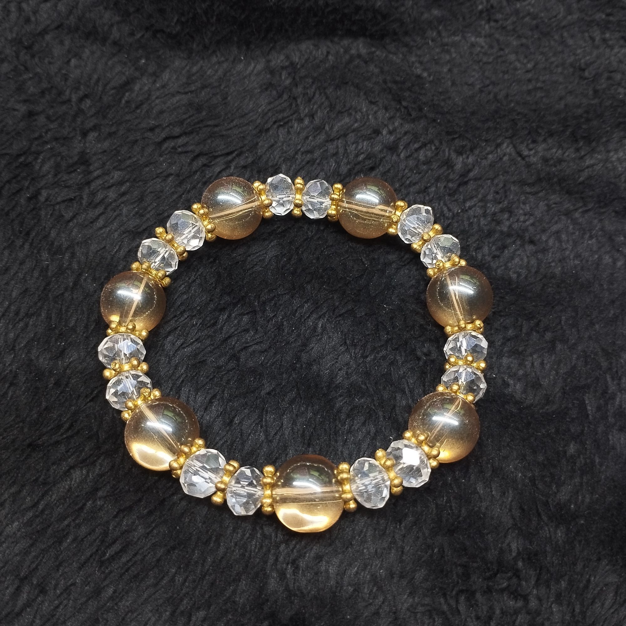 Picture of Pearl Stone Beads Bracelet For Girls And Women Wearing At Wedding Occasion Festival Party Dating Travelling Tenoor Special - Multi