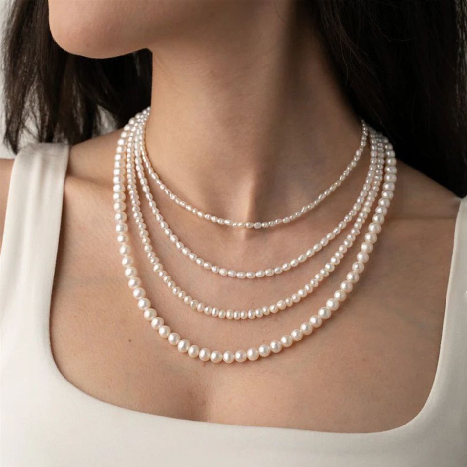 Picture of 4 Layer Pearl Necklace Stone with Off White Pearl - Multi
