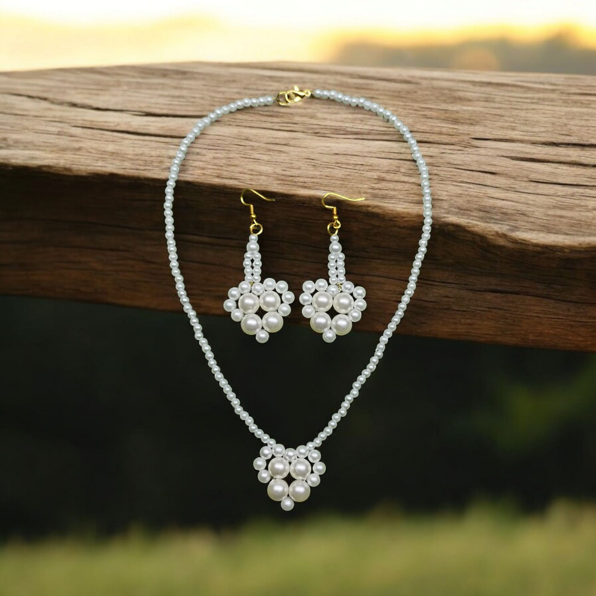 Picture of Pearl Necklace Jewellery Set With Earrings For Girls And Women Wearing At Wedding School College Office Party Tenoor Special - Multi