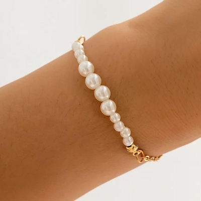 Picture of Indispensable -Quality And Durablity -Simple Pearl Bracelet Women Dating Wedding Tavelling- Innovative Preferble - Low Hassle and Maintanance - Multi