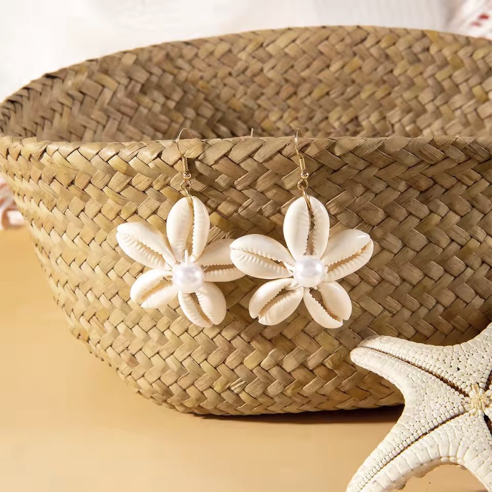Picture of Bohemian Personality Conch Star Shell Pendant Earrings Originality Suitable for Girls' Summer Accessories Gift - Multicolor