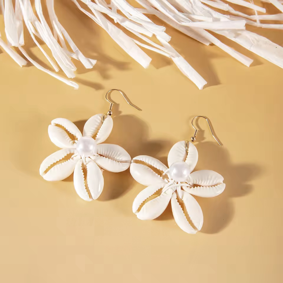 Picture of Bohemian Personality Conch Star Shell Pendant Earrings Originality Suitable for Girls' Summer Accessories Gift - Multicolor