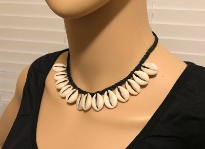 Picture of Shell Single layer Necklace For Adult Girl Wedding Jewellery - Black