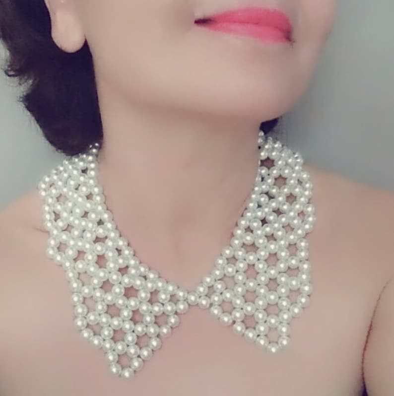 Picture of Pearl Peter Pan Collar Necklace, Beaded Wedding Jewelry - Multicolor