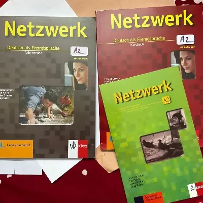 Picture of Netzwerk Deutsch als Fremdsprache A2 (Textbook + Workbook + Glossar) (with 2 CDs)