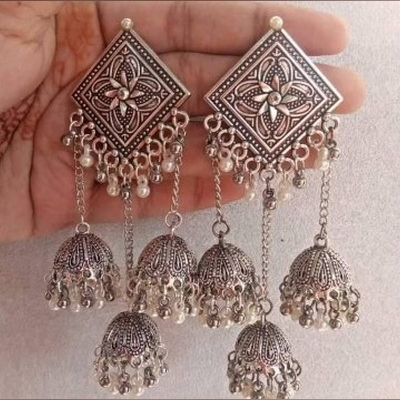 Picture of Entiecs earring - selver color