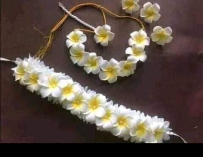 Picture of Artificial Flower Gorgeous Bridal Set-White & Yellow 6pcs - Multicolor