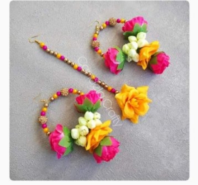 Picture of Non bridal artificial flower jewellery - Multicolor