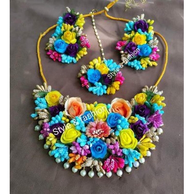 Picture of Non bridal artificial flower jewellery - Multicolor
