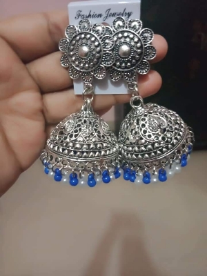 Picture of Antique   Ear Ring For Women - Multicolor