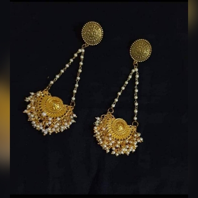 Picture of Antique   Ear Ring For Women - Multicolor