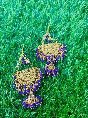 Picture of Antique   Ear Ring For Women - Multicolor