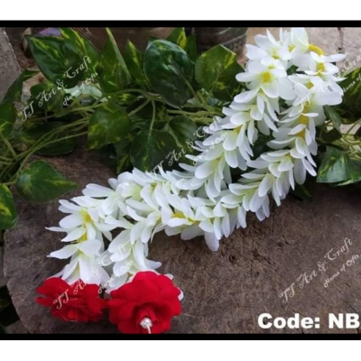 Picture of Artificial Flower gajra for girls and womens - Multicolor