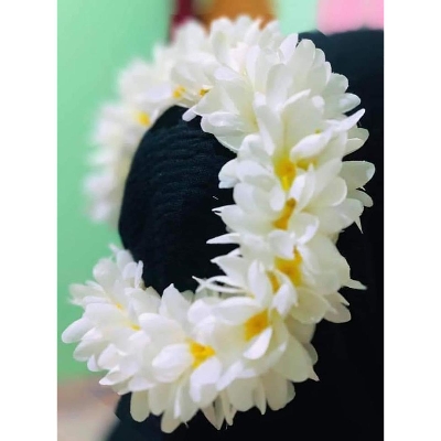 Picture of Artificial Flower gajra for girls and womens - Multicolor