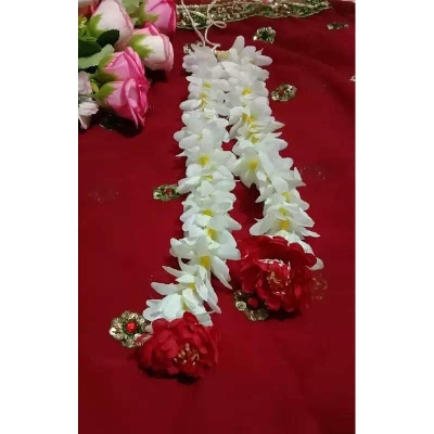 Picture of Artificial Flower gajra for girls and womens - Multicolor