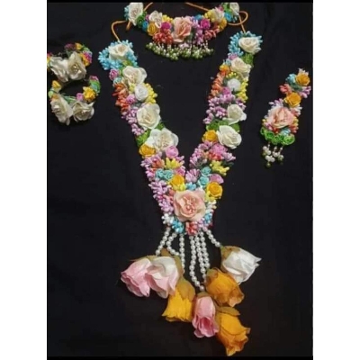 Picture of Artificial Flower Gorgeous Bridal Set 5 Piece set - Multicolor