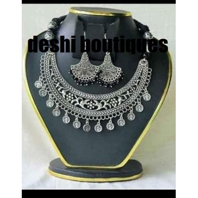 Picture of Beautiful  Antic jwellery sets  for women